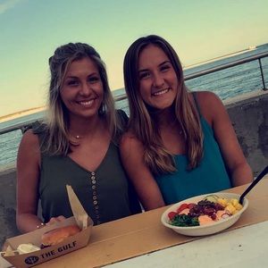 Meet your Posher, Emma